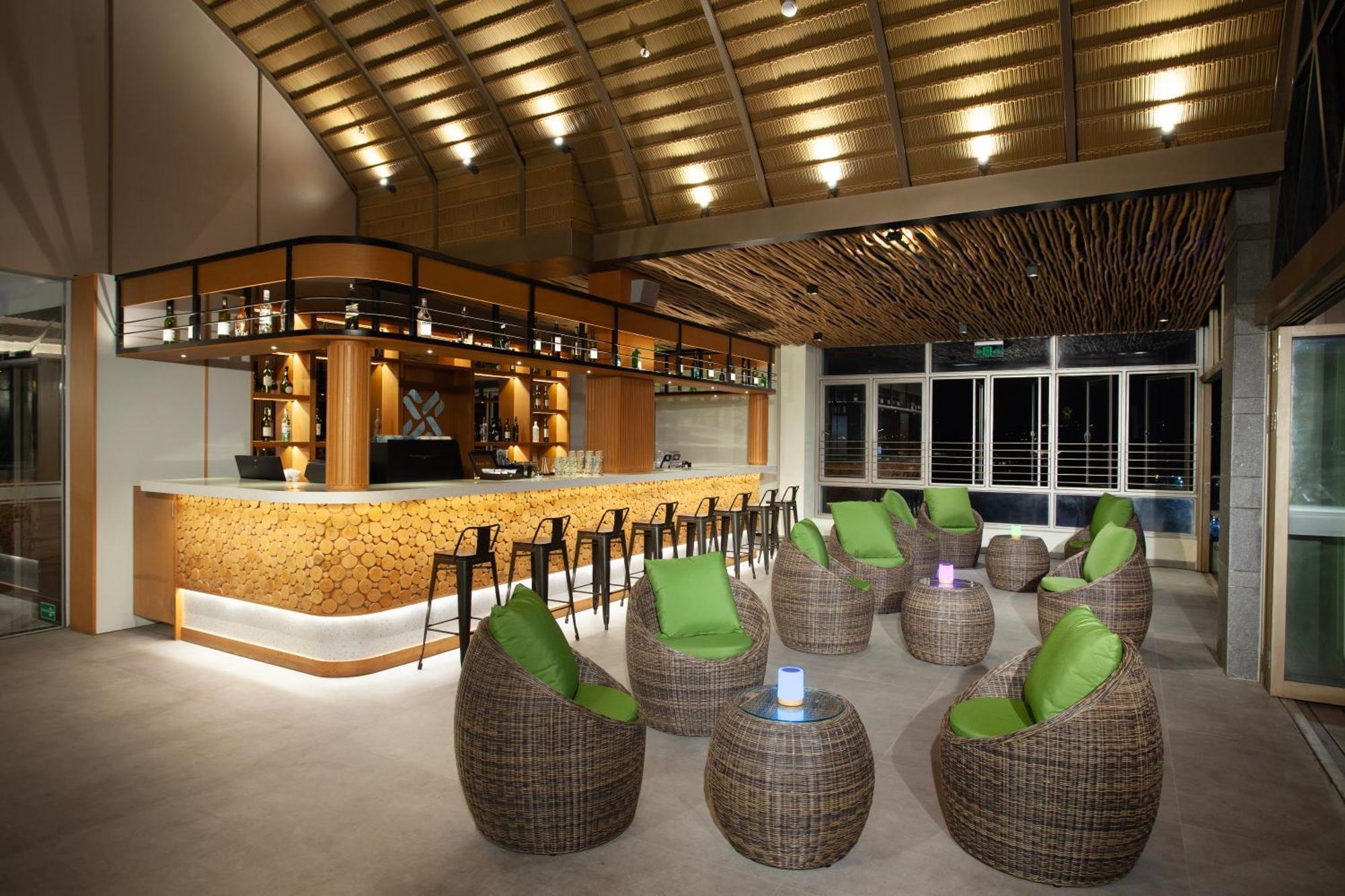Platinum Hotel Jimbaran Beach Bali Экстерьер фото